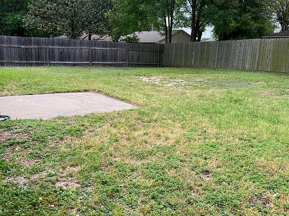 2nd image of 16303 Summer Dawn Ln