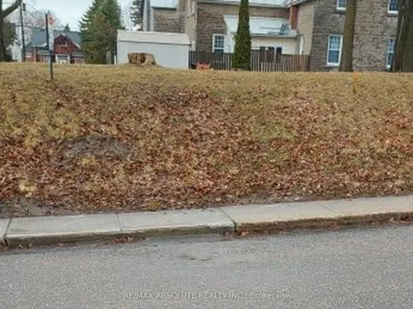 0 Albert St, Arnprior, ON K7S 2M4