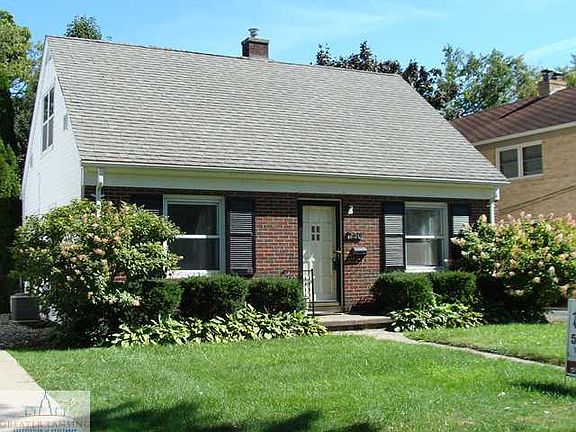 2nd image of 230 E Highland Ave