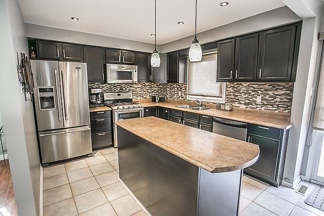 2nd image of 34 Bristol Ave