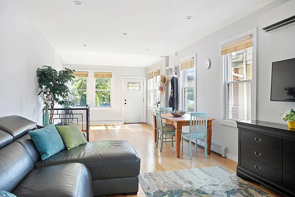 Sold by Compass | media 4