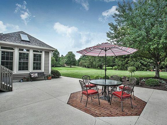 3rd image of 6080 Teasel Dr