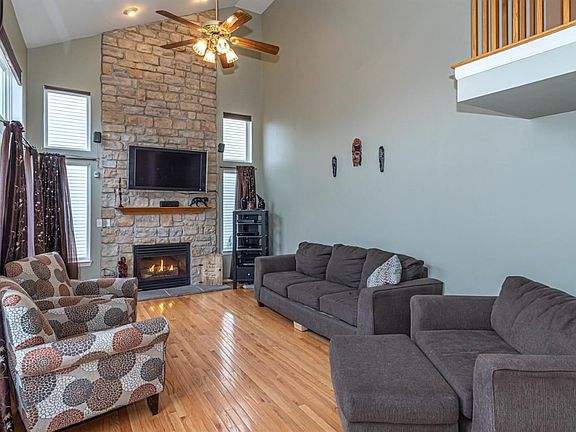 4th image of 7295 Spy Glass Ln