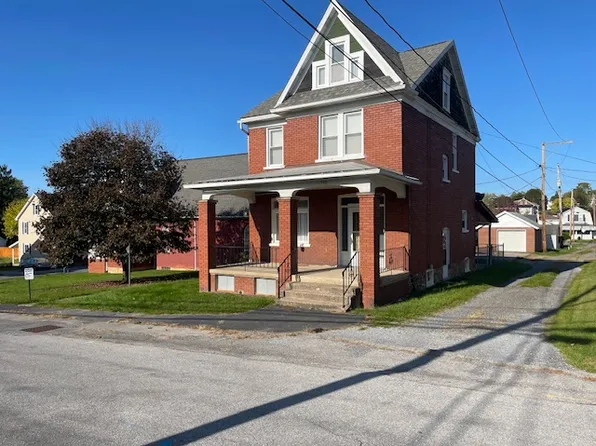 708 East St, Altoona, PA 16602