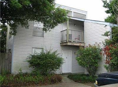 1st image of 4752 W Napoleon Ave APT 8