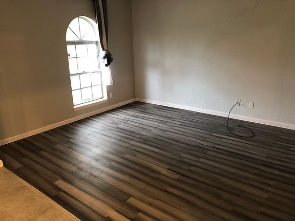 4th image of 11934 Dorrance Ln