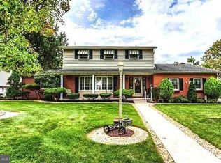 3356 Greentree Ln, Dover, PA 17315