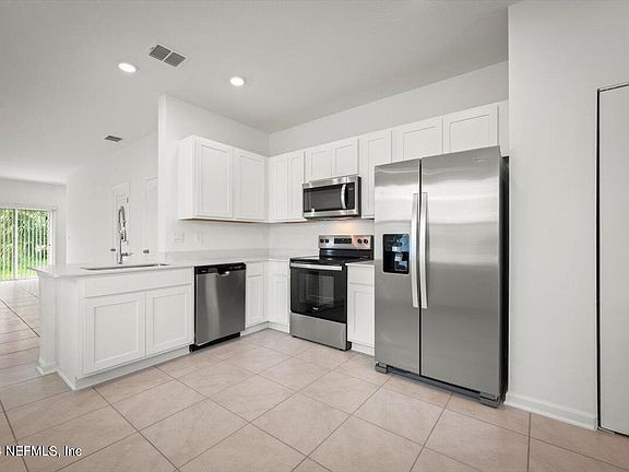 5th image of 38 Tidal Beach Ave