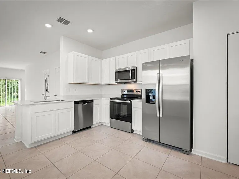 38 Tidal Beach Ave — Photo 5
