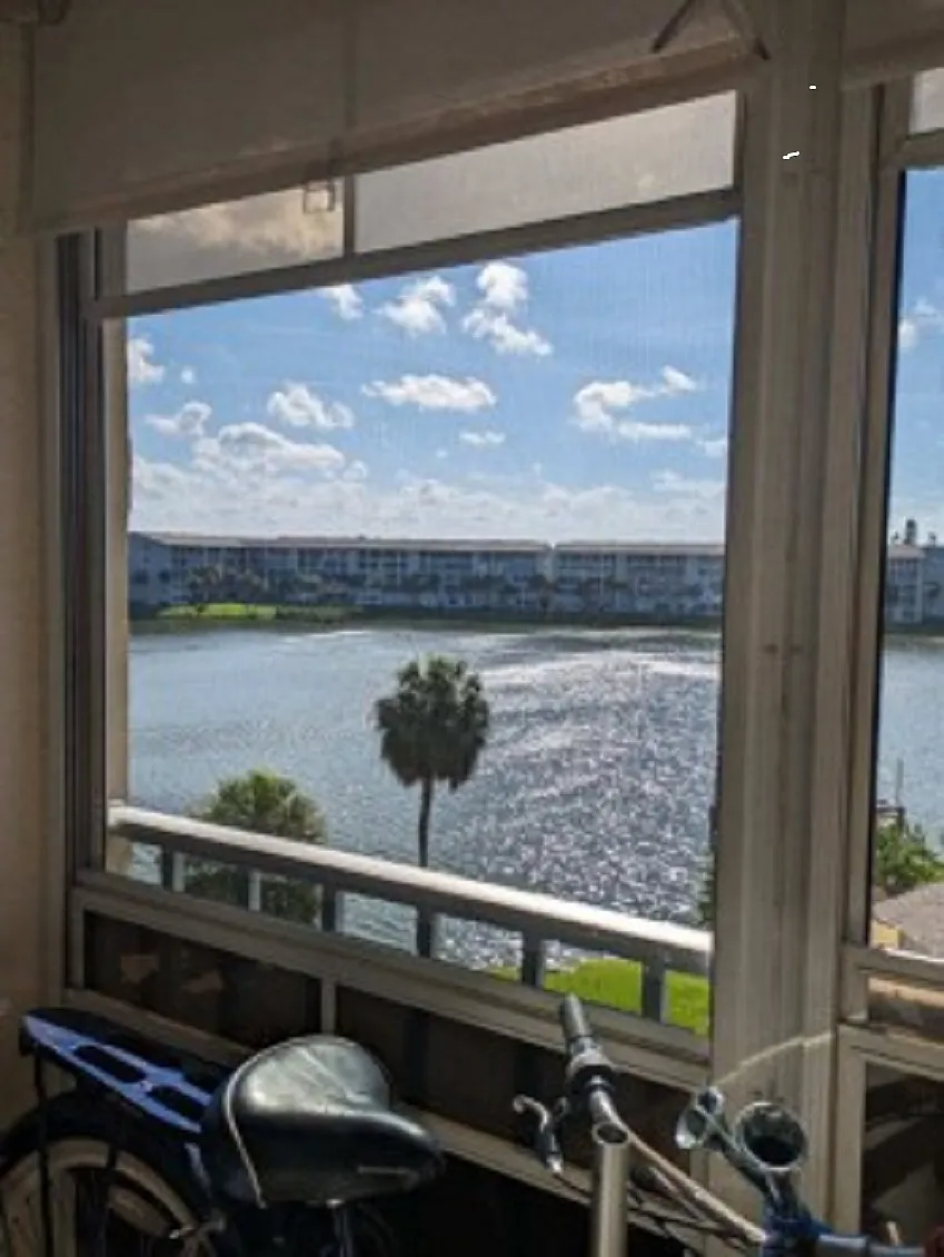 2 bed, 912 sqft, $1,650 — Photo 4