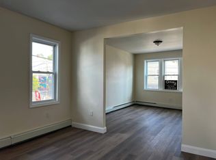 851 Castleton Ave, Staten Island, NY 10310