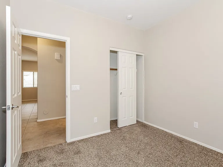 17722 W Marshall Ln — Photo 12