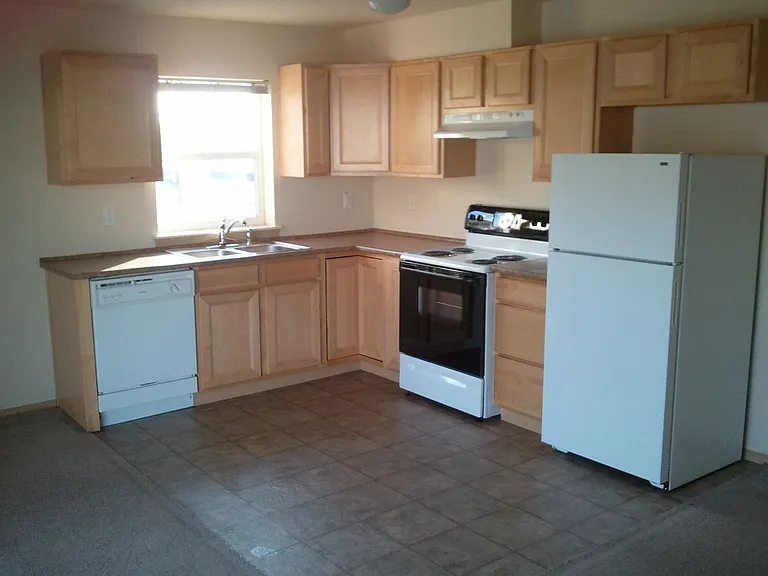 1001 N State St #304 — Photo 3