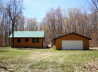 6978 Maple Grove Rd, Munising, MI 49862