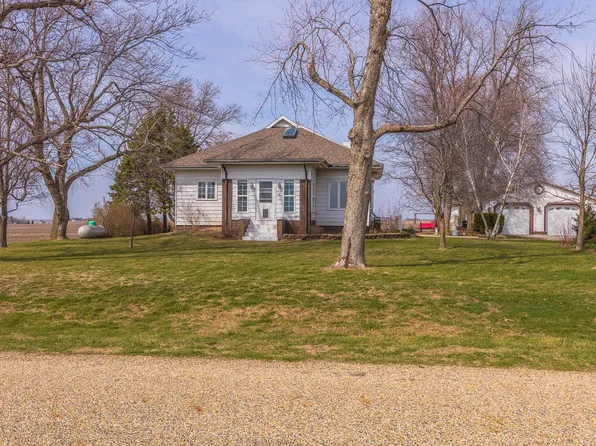 13532 E 600 North Rd, Heyworth, IL 61745