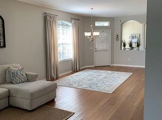 6056 Sandhill Ridge Dr, Lithia, FL 33547