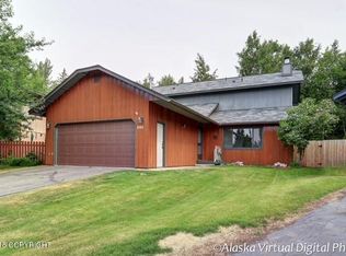 8811 Tempest Cir, Anchorage, AK 99507