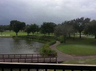 Rolling Hills, Fort Lauderdale, FL 33328