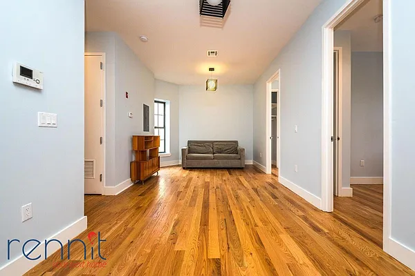 Rented by Rennit Inc. | media 45