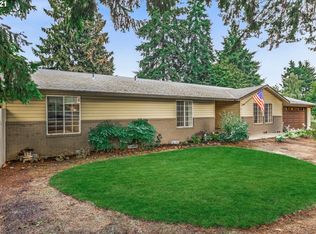18608 SE River Rd, Portland, OR 97267