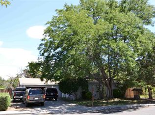 2930 Bobby Dr, Reno, NV 89502