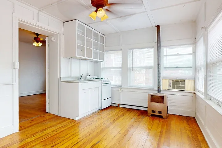 721 E. Armour — Photo 16