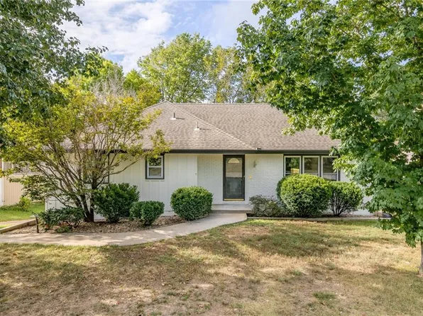 10101 E 84th St, Raytown, MO 64138