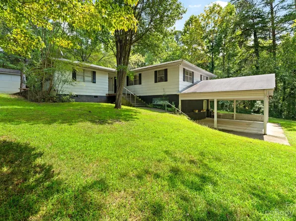 7012 Macie Ave, Connelly Springs, NC 28612