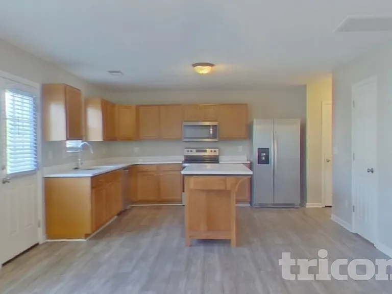 430 Grand National Ln — Photo 5