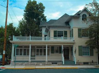 301 E Main St, Mount Joy, PA 17552