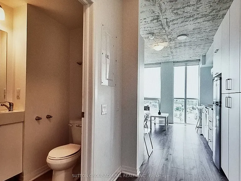 1900 Simcoe St N #511 — Photo 16