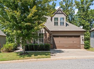 3266 Championship Dr, Seneca, SC 29678