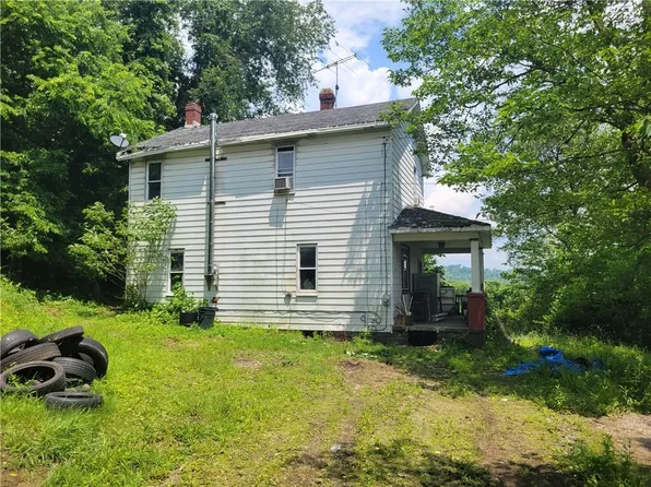 6 McKinley Rd, Charleroi, PA 15022