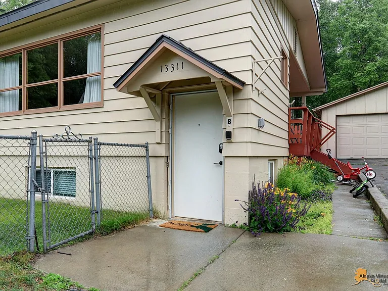 13311 Venus Way #B — Photo 7