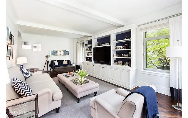 Sold by Douglas Elliman | media 18