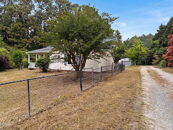 3rd image of 4894 Elevation Rd #C