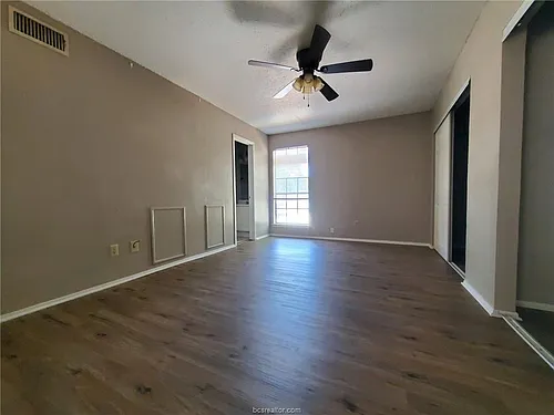 1020 Autumn Cir #A Photo 1