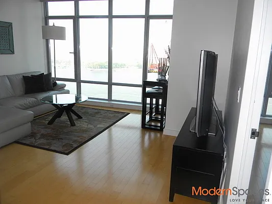 Rented by Modern Spaces | media 26