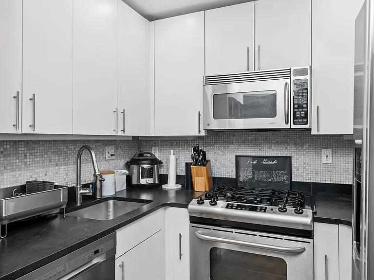 159 Bleecker St #4B — Photo 4