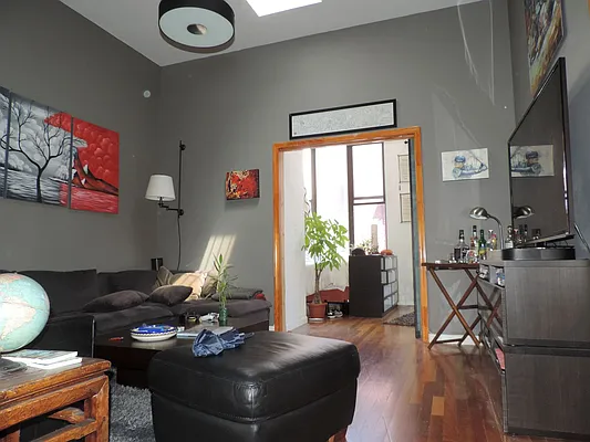 Rented by J Misrahi Realty Corp | media 19