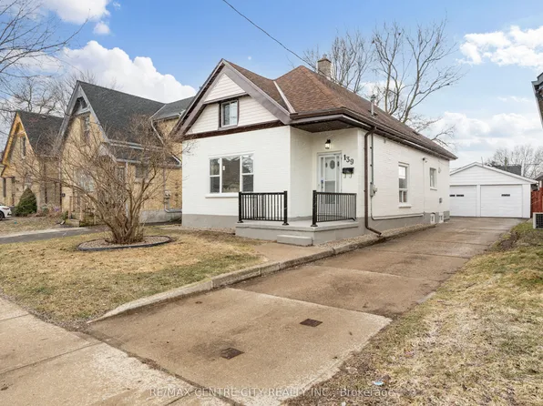 139 Mamelon St, London, ON N5Z 1Y2