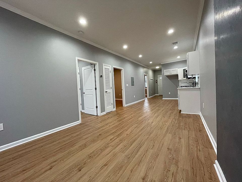1st image of 25 Belmont Ave