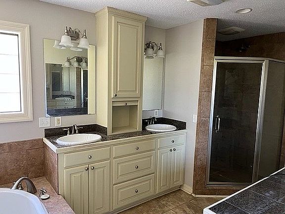 Master Bath Downstairs