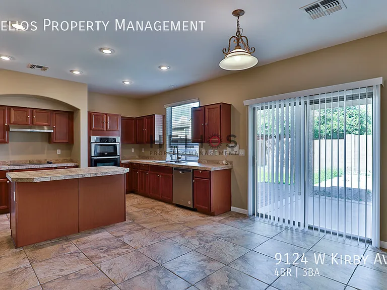 9124 W Kirby Ave — Photo 11
