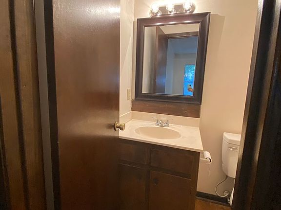 5th image of 113 Saint Andrews Ct #113