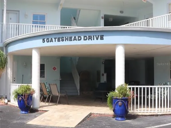 5 Gateshead Dr APT 210, Dunedin, FL 34698