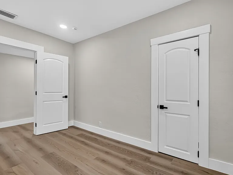 516 Independence Rd #1 — Photo 16