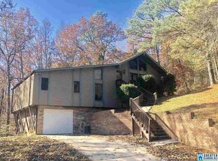 1041 Ryecroft Cir, Pelham, AL 35124