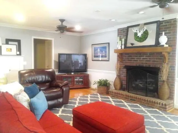 845 Ermine Rd, West Columbia, SC 29170