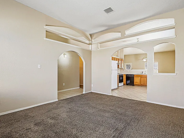 2369 Joshua Louis Dr — Photo 6